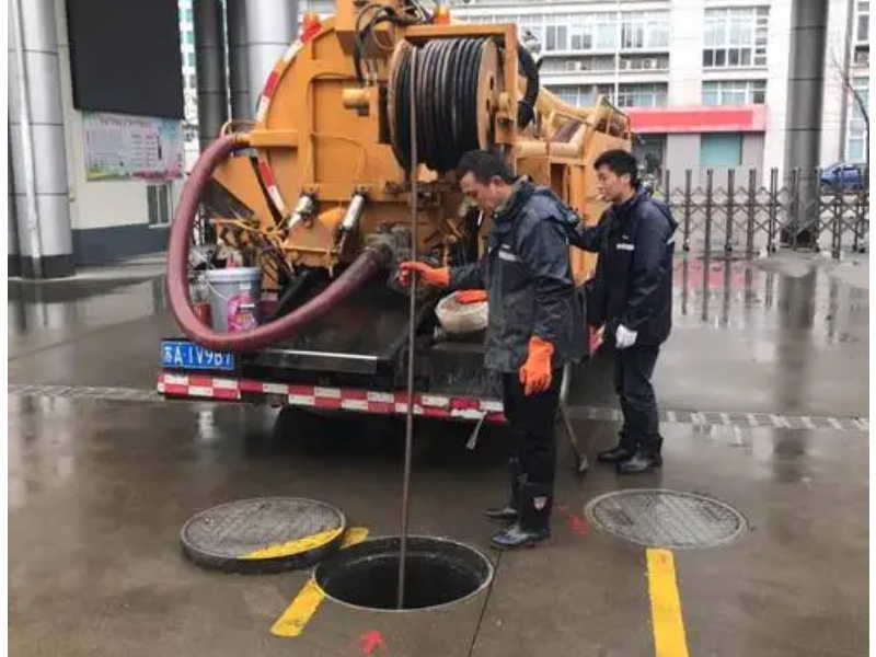 宜兴市修马桶修水管电话通下水道打孔价格